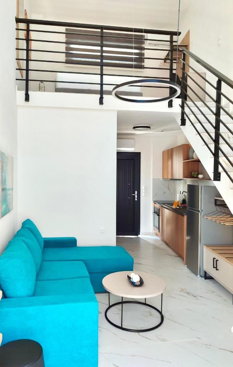 Four Shades Luxury Suites Sarti Luaran gambar