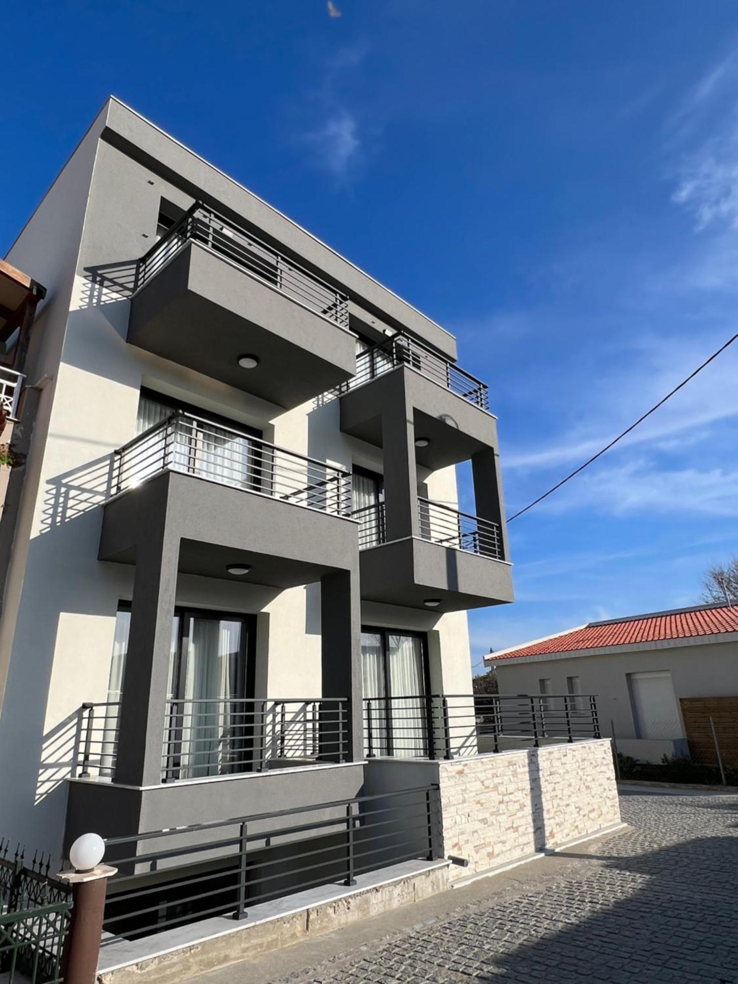 Four Shades Luxury Suites Sarti Luaran gambar